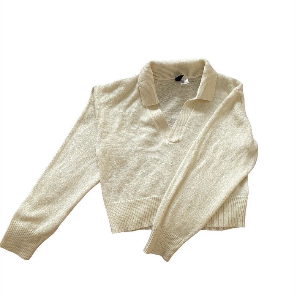 HM Collared Sweater